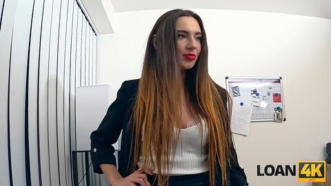 Hot office affair with natural tits ends in cheating scandal