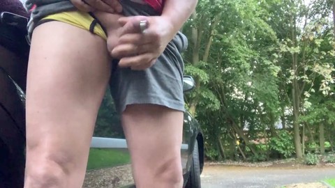 peeing and jerking by the roadside