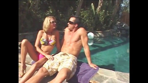 Une belle mère, massif, gros nibards