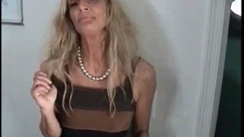 Milf lutscht